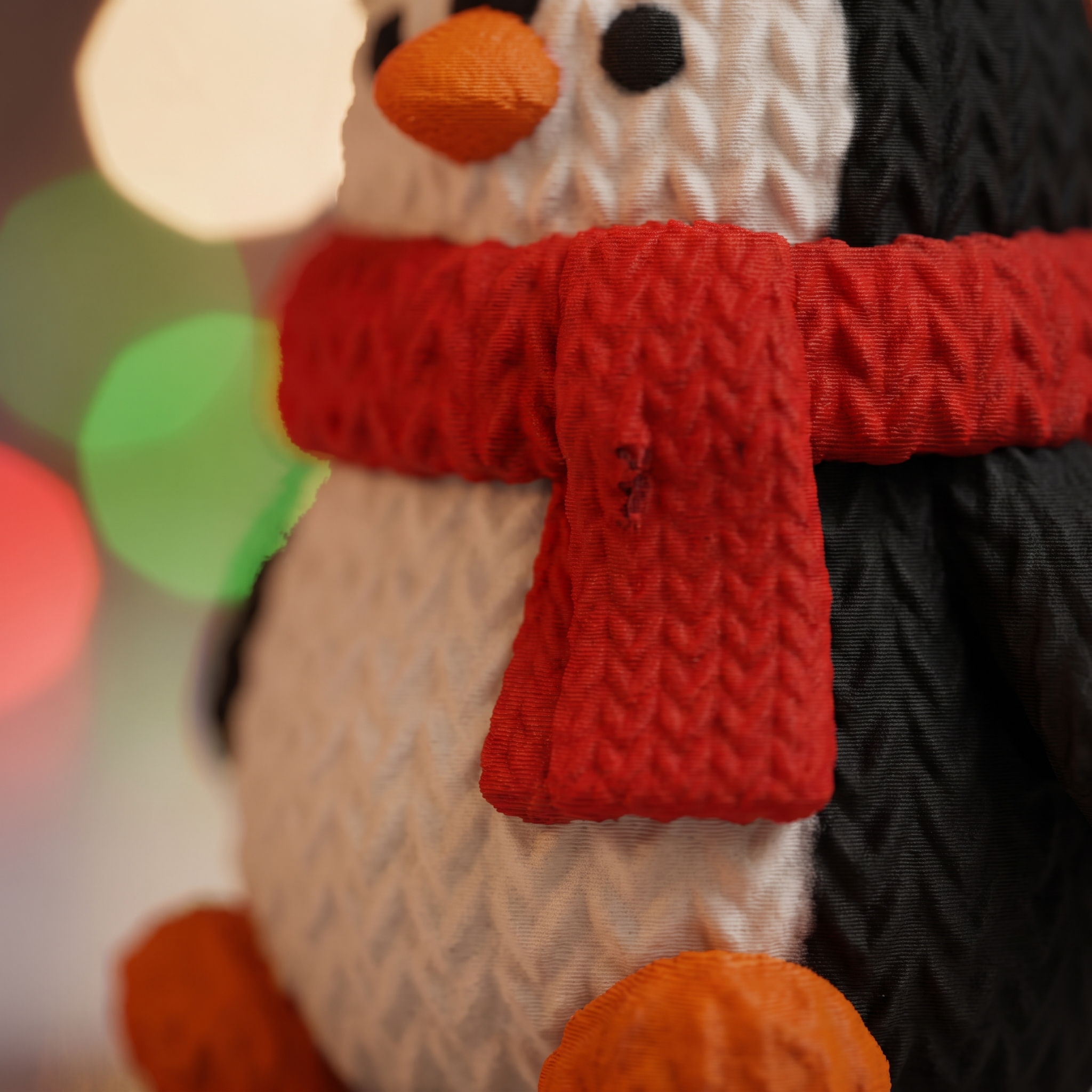 Pingüino Navideño Tejido - Image 3